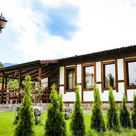 Kashtata Villa *